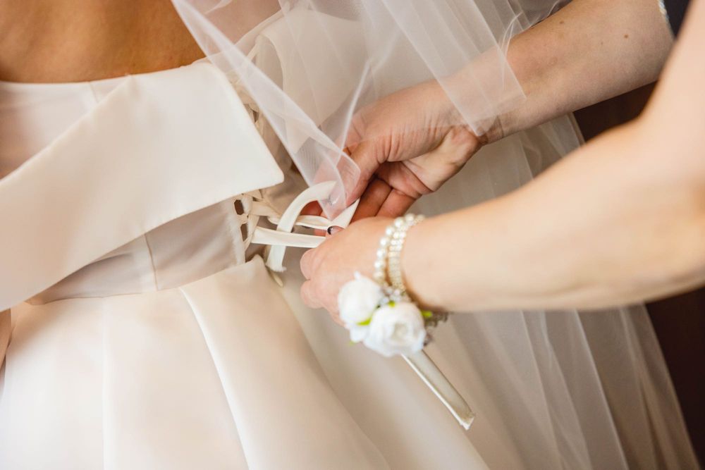 Елегантна сватбена рокля, булчинска къща Holiday