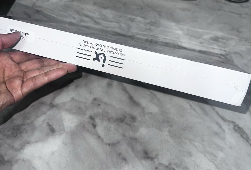 Продам планшет. Новый не вскрытый, заводская пленка все есть. Планшет