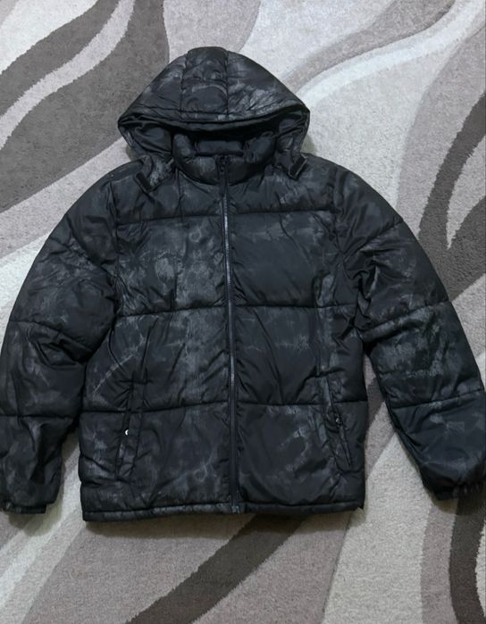 Nike яке и H&M яке много запазени