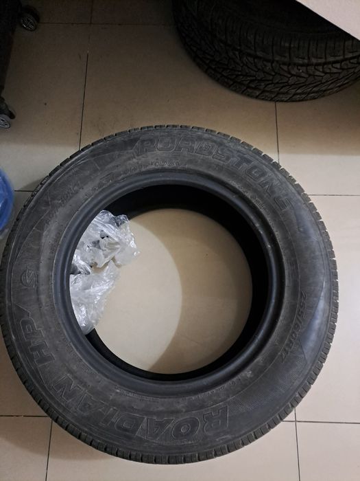 Шины  255/60/R17 Идеальное состояние