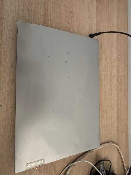 Vand Laptopuri Second Hand Diferite Modele de la 8 GB in Sus