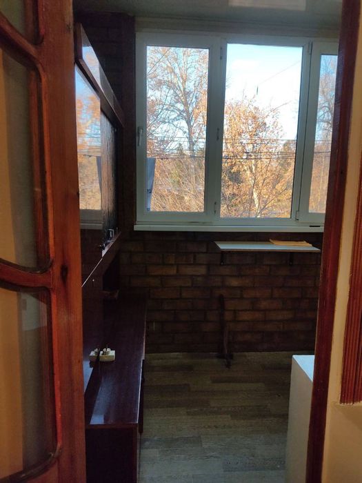 Olmazor tumani prakratura oldidan uy sotiladi