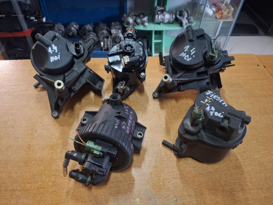 Carcasa filtru motorină  Ford Focus Fiesta Citroen Peugeot 1.4 1.6 2.0