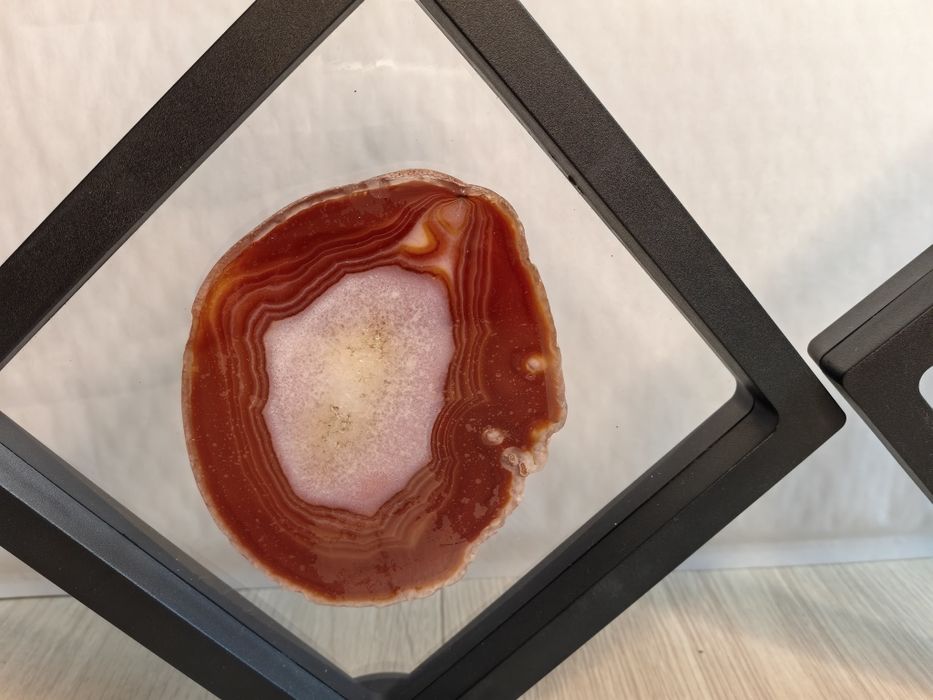 Плочки ахат в поставка