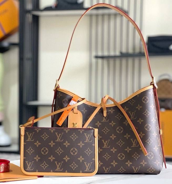 Geanta Louis Vuitton