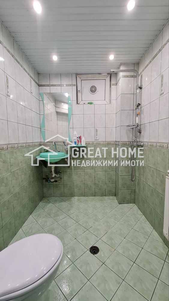 Продава се Тристаен апартамент в Търговище, Център - 115 кв.м за 1220 €/кв.м - Снимка #10