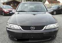 Opel Vectra B Edition 2000 2.0 DTI на части