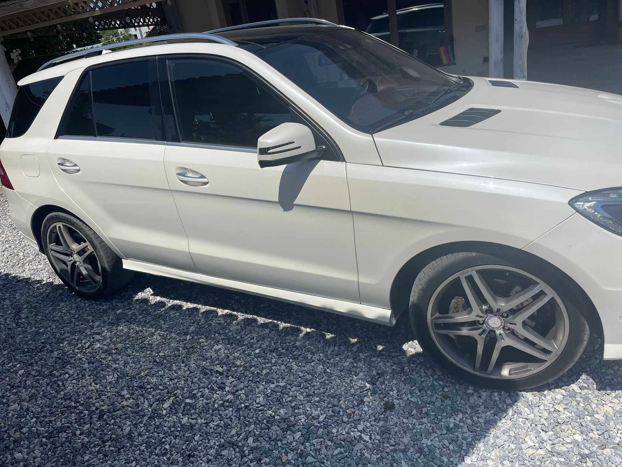Mercedes-Benz ML350 BlueTech 4Matic