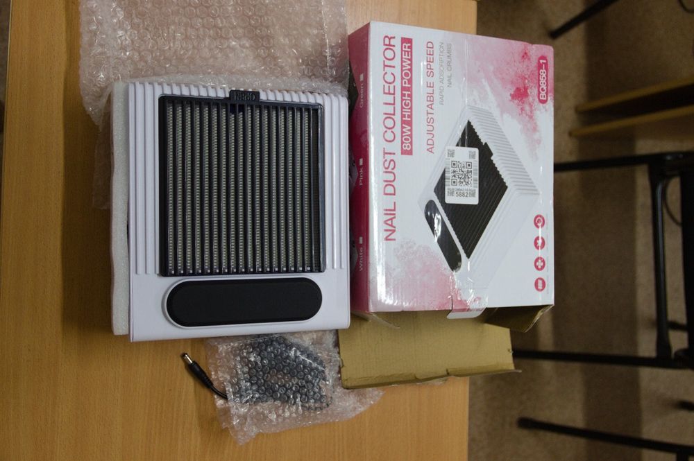 Продам пылесос для маникюра