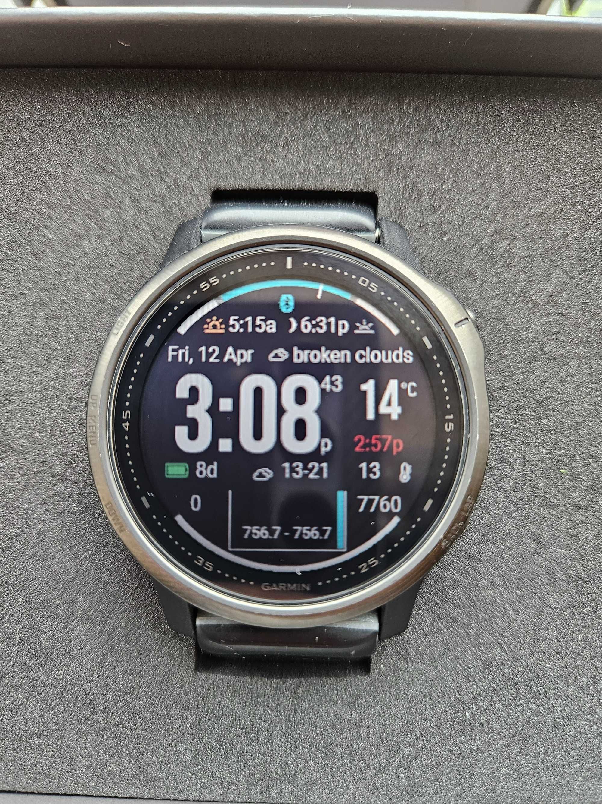 Смарт часы Garmin Fenix 6s Pro Sapphire с набором новых ремешков