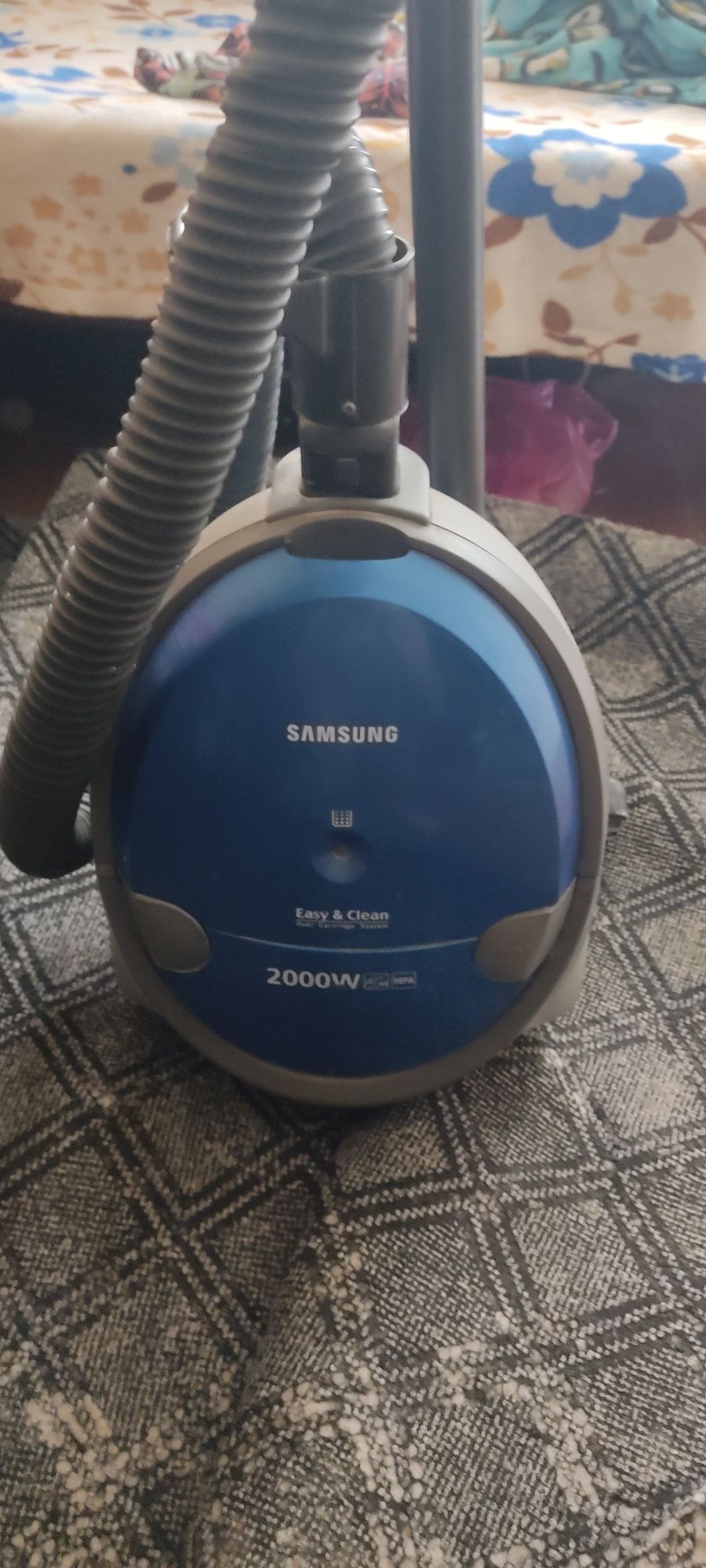 Пролам пылилсос Samsung