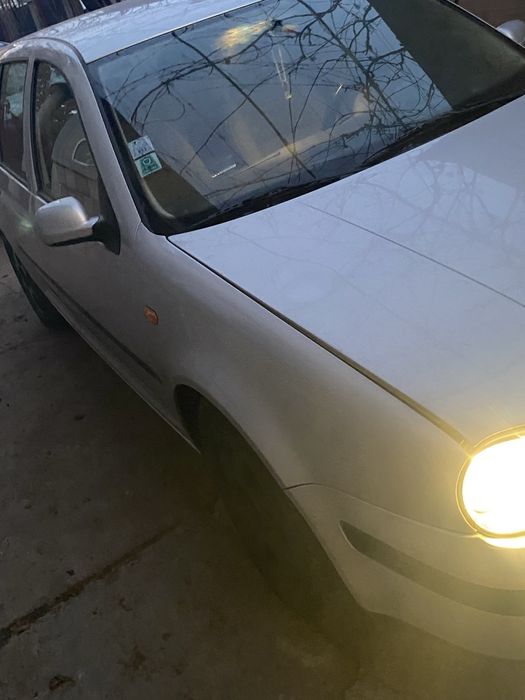 Volkswagen golf 4