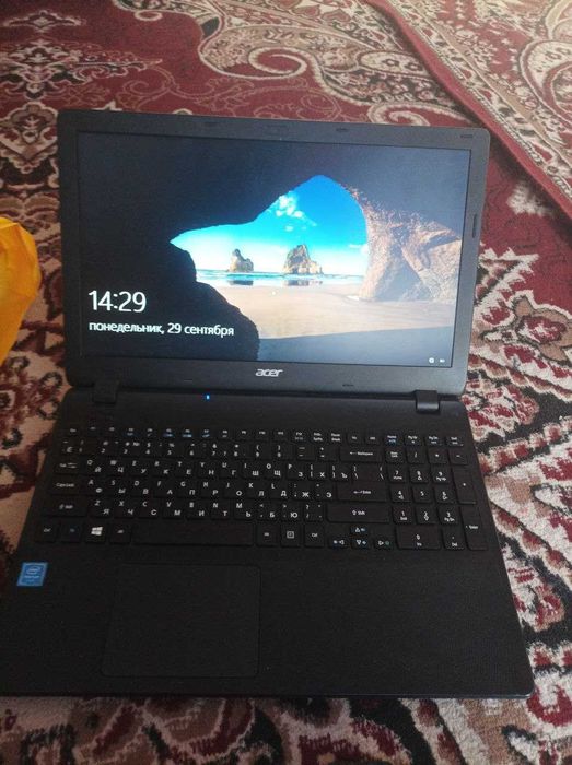 Acer noutbok 1mln 700
