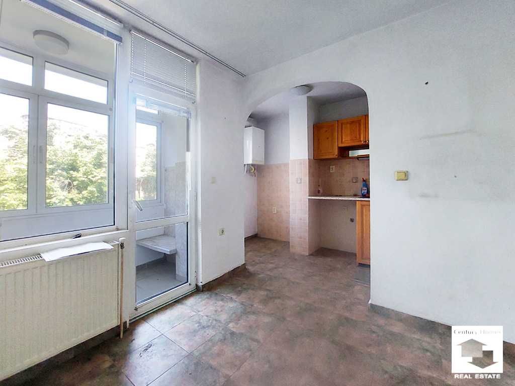 Продава се Тристаен апартамент в Велико Търново, Център - 89 кв.м за 1854 €/кв.м - Снимка #7