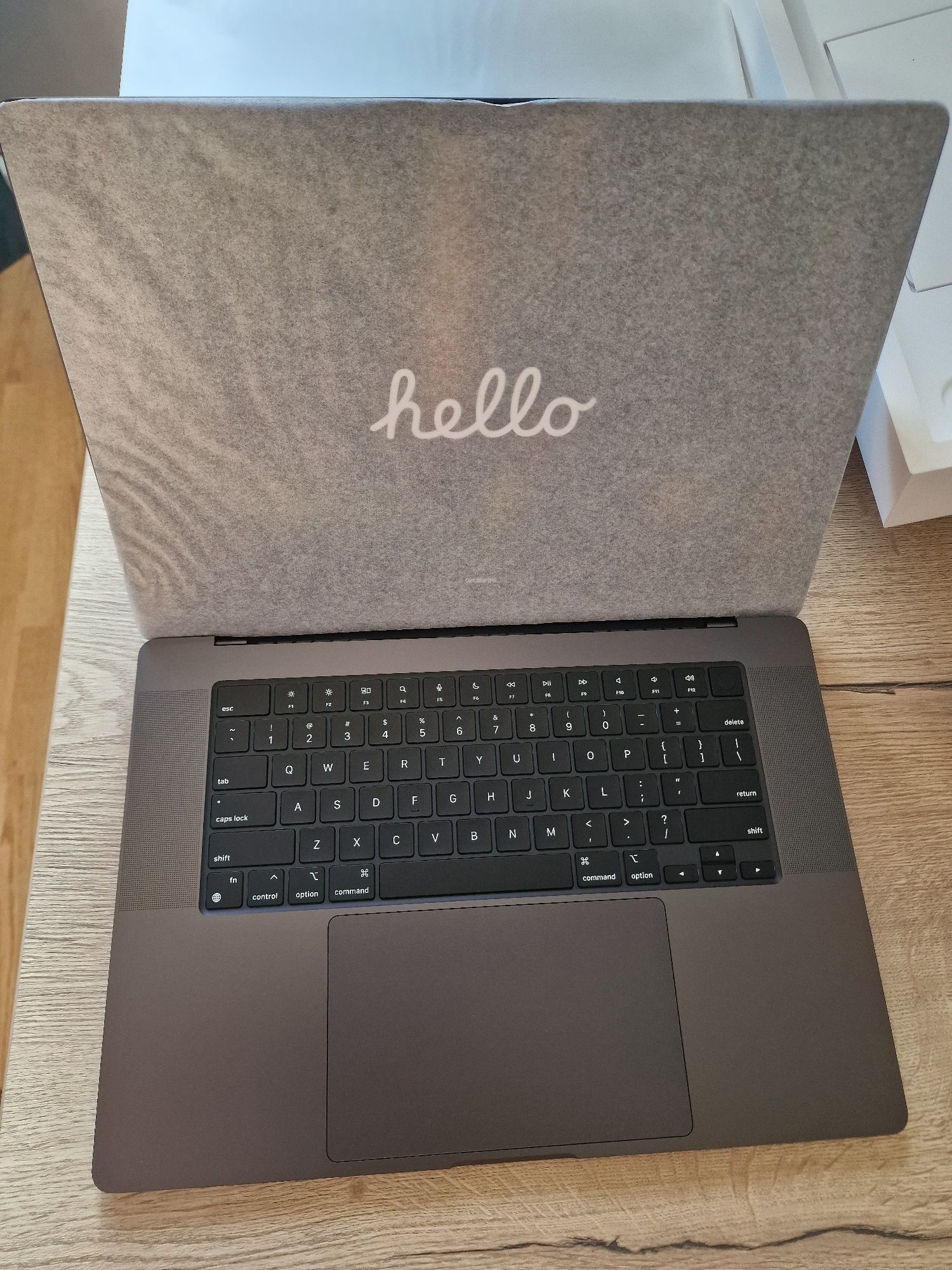 Laptop Apple MacBook Pro 16 M4 Pro, 16.2"  24GB, SSD 512GB Nou