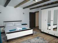 Set mobila dormitor din lemn masiv Bucovina 160-4, alb+nuc