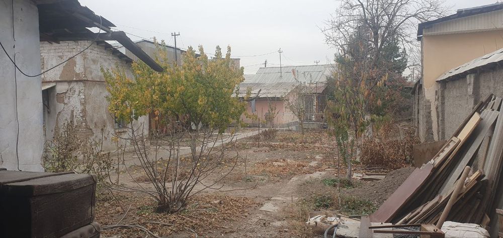 Продам участок 7 соток под строительство. Яшнабад.