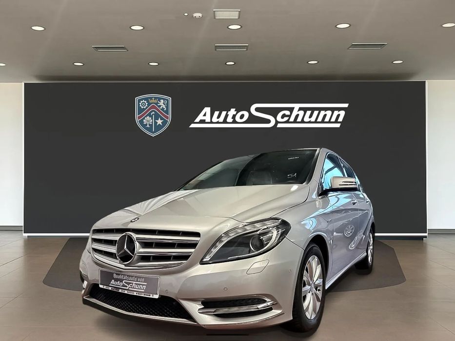 Mercedes-Benz B B 200 BlueEFFICIENCY Sports Tourer/Confort/Park