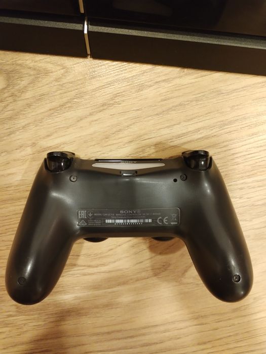 Sony Playstation 4 1TB hard