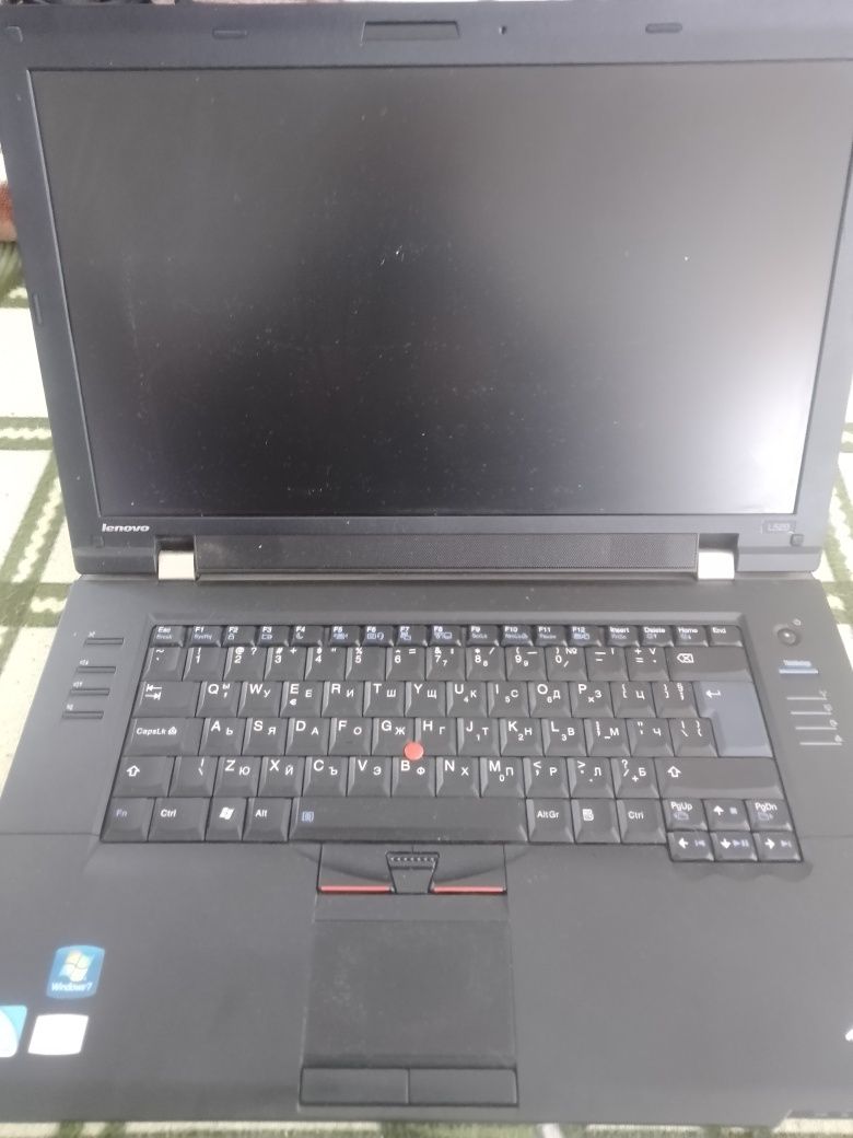 Лаптоп Lenovo  L 520