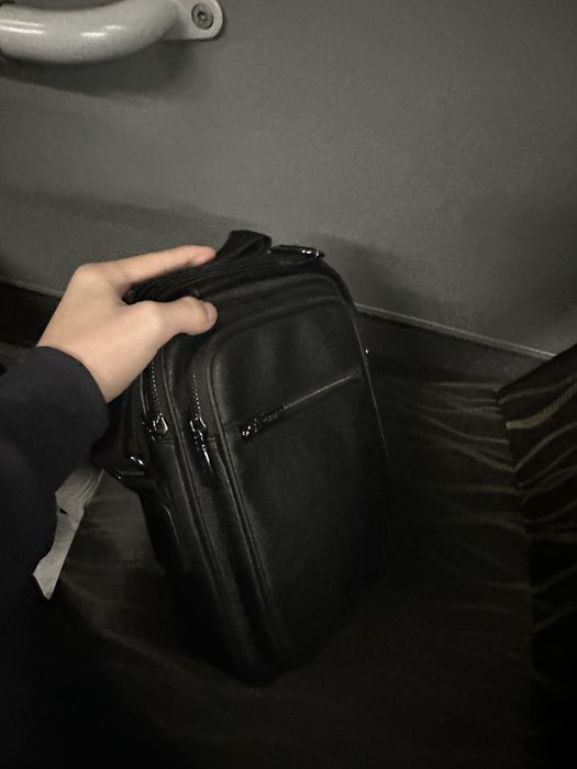 barsetka, sumka erkaklar uchun