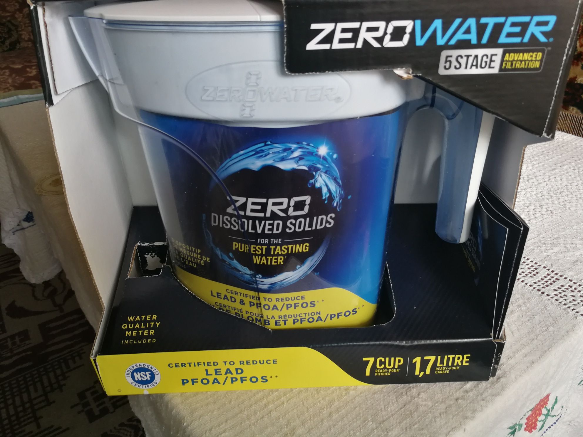 Filtru de apă "Zero" pt detoxifiere