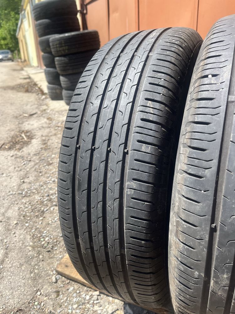 4 бр. летни гуми 215/65/16 Continental DOT 3721 4 mm