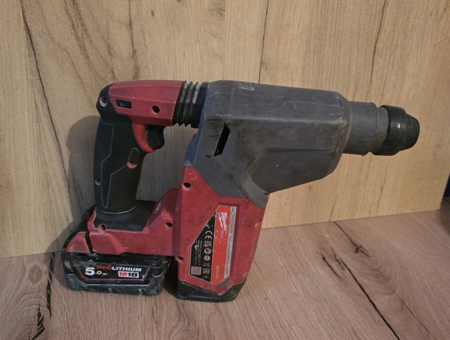 Milwaukee M18 FH si M18 CHPX rotopercutoare sds-plus