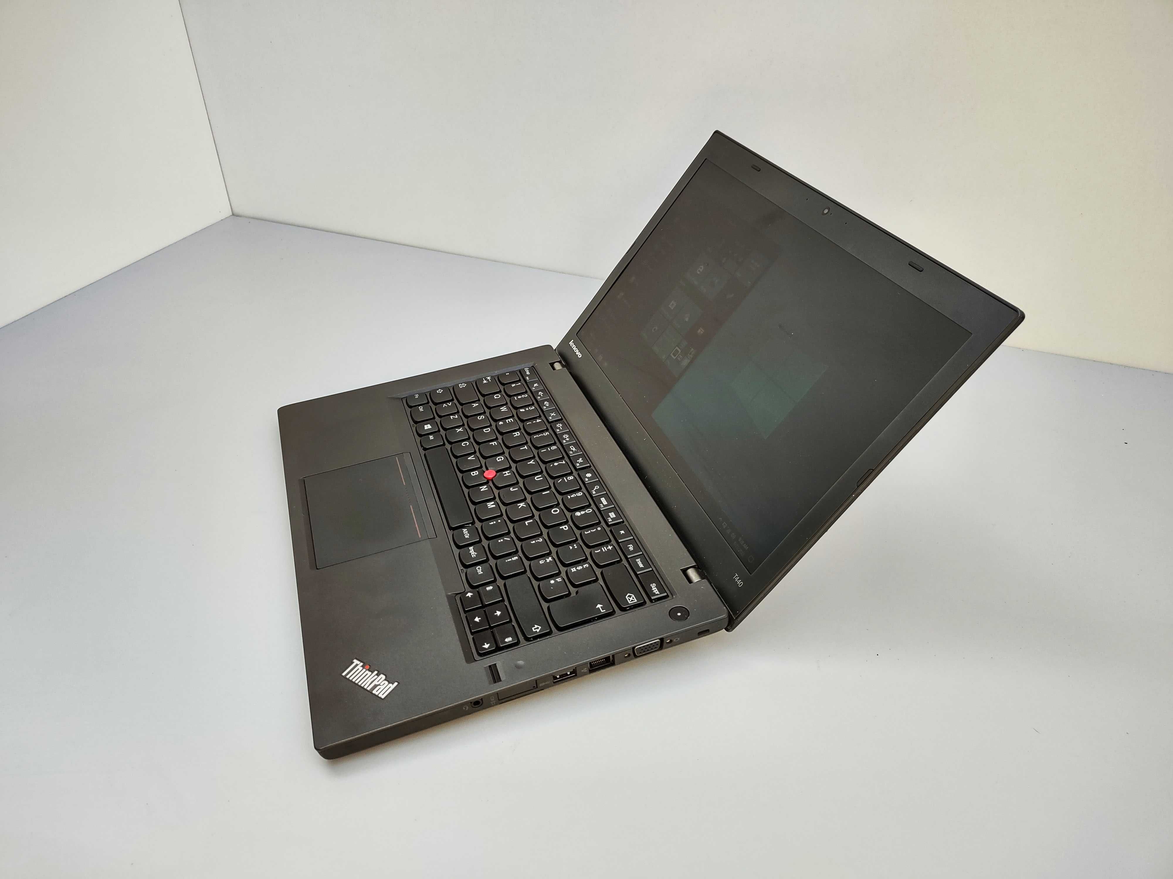 REDUCERE ! Lenovo ThinkPad T440 la doar 799 lei