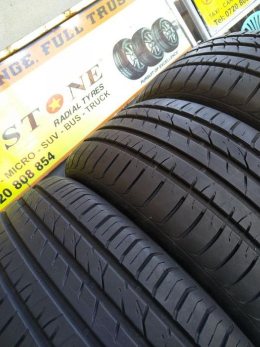 255 55 18, 225 55 18, 235 55 18, 235 60 18, 225 60 18, 215 55 18, 245