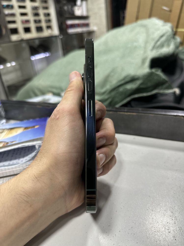 Iphone 13 pro max aybi yoq