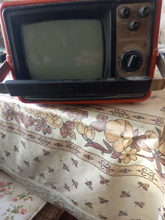 Продам телевизор.