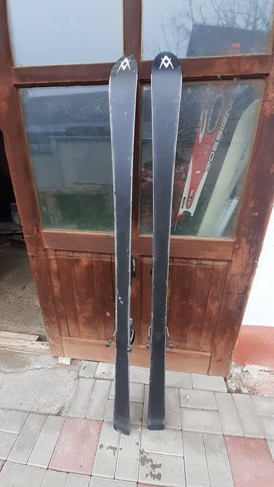 De vanzare ski Volkl, 1.63, stare buna