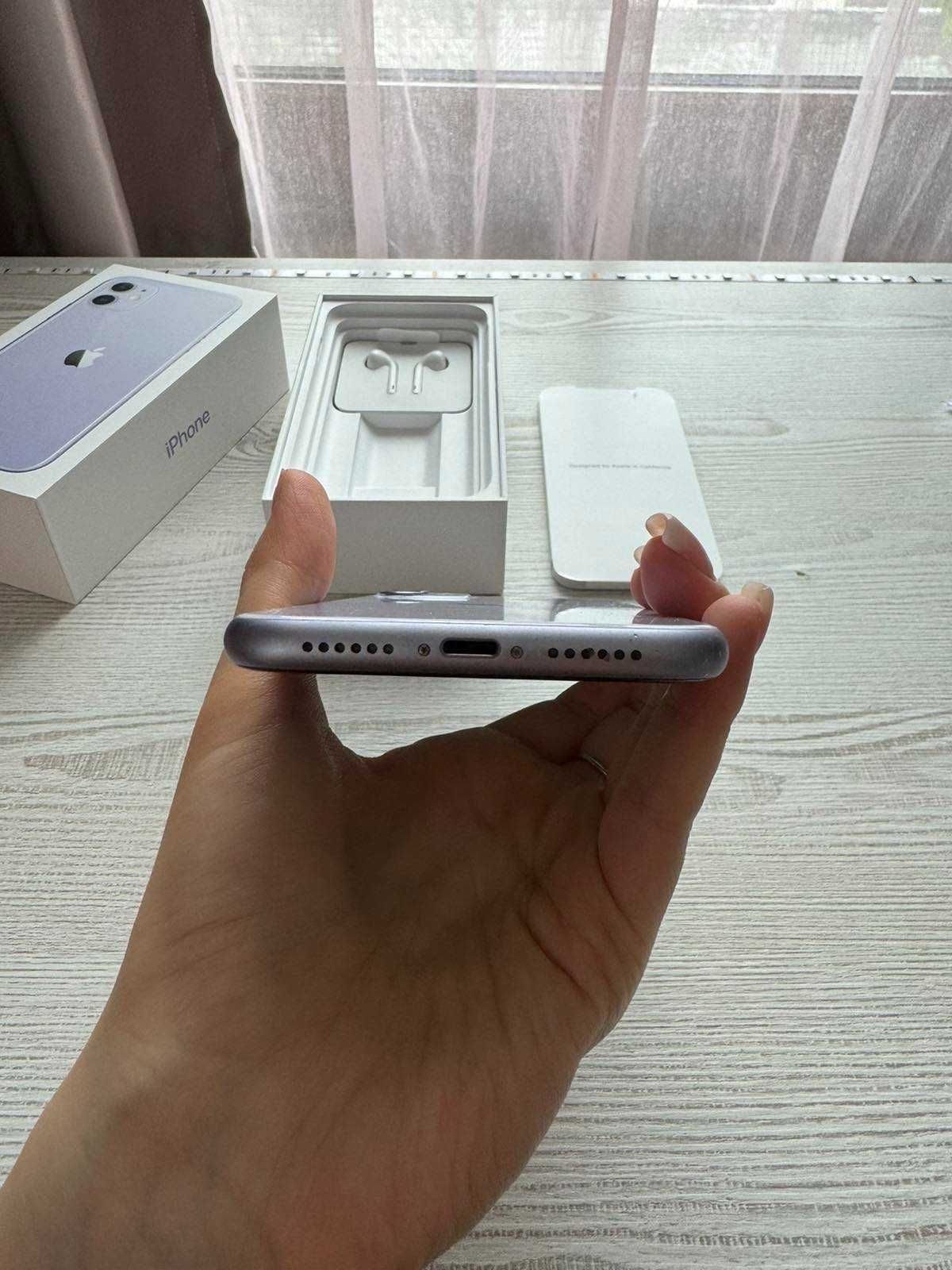 IPhone 11- 64GB Purple Отлично състояние