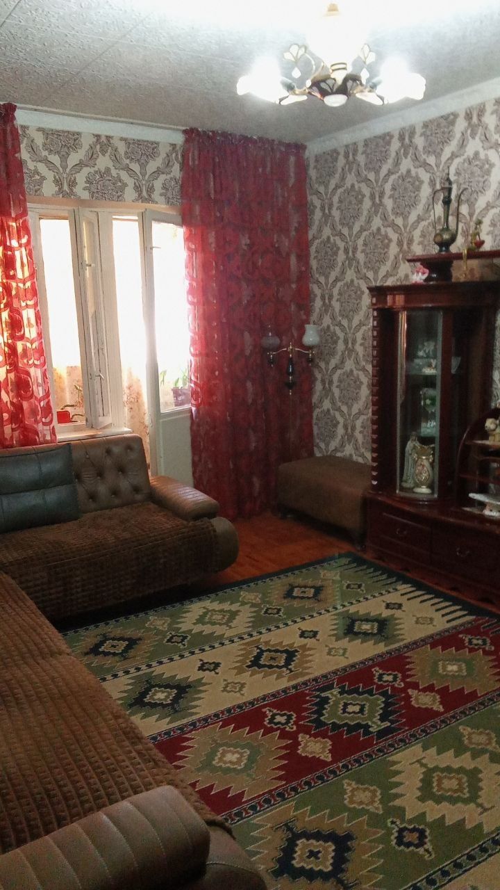 Продаю квартиру 3х комнатную