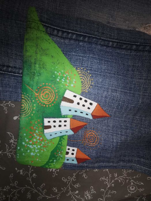 Blugi Diesel originali cu model pictat. Superbi!