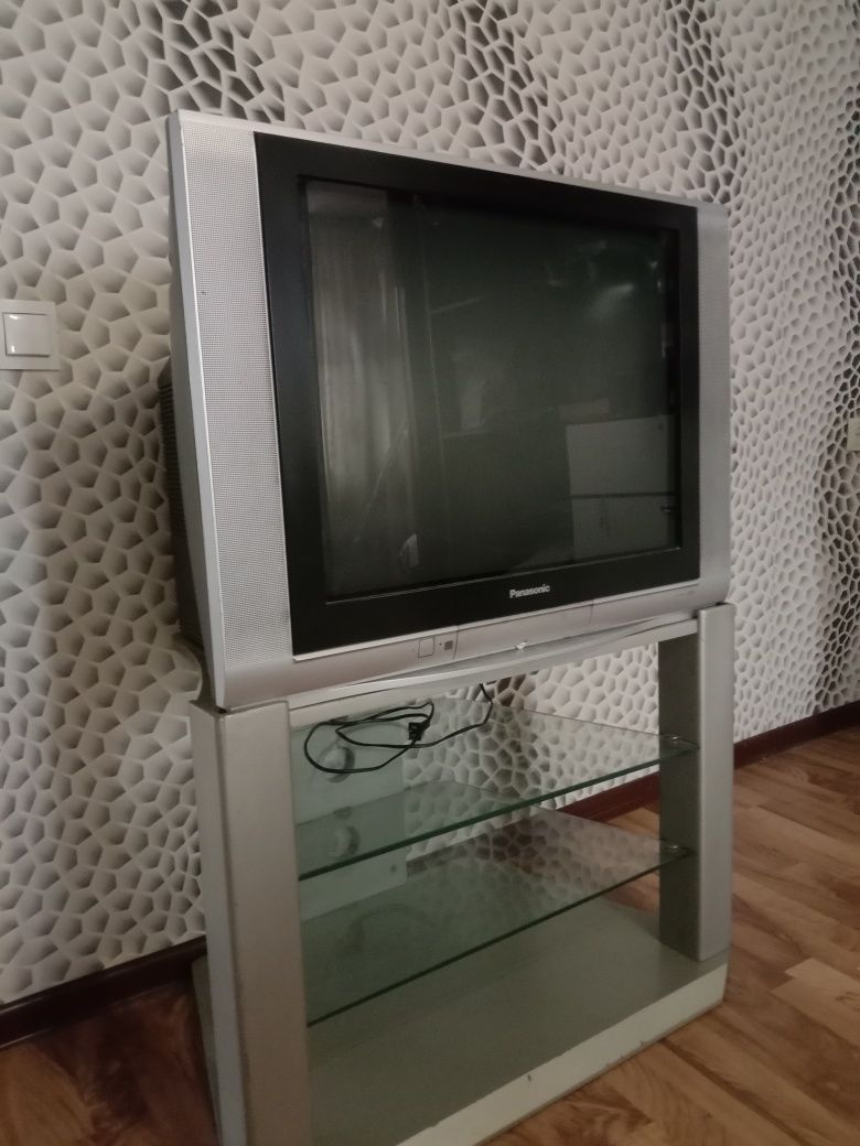 Panasonic телевизор