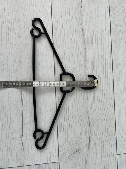 Пластмасови закачалки