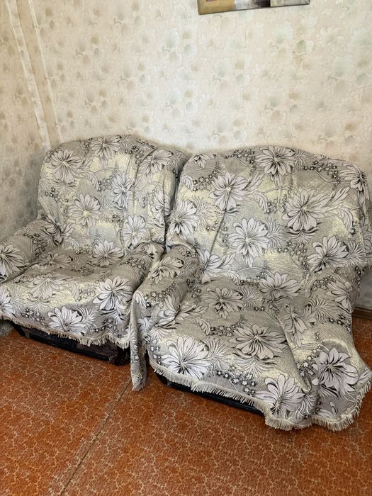 Диван и 2 кресла