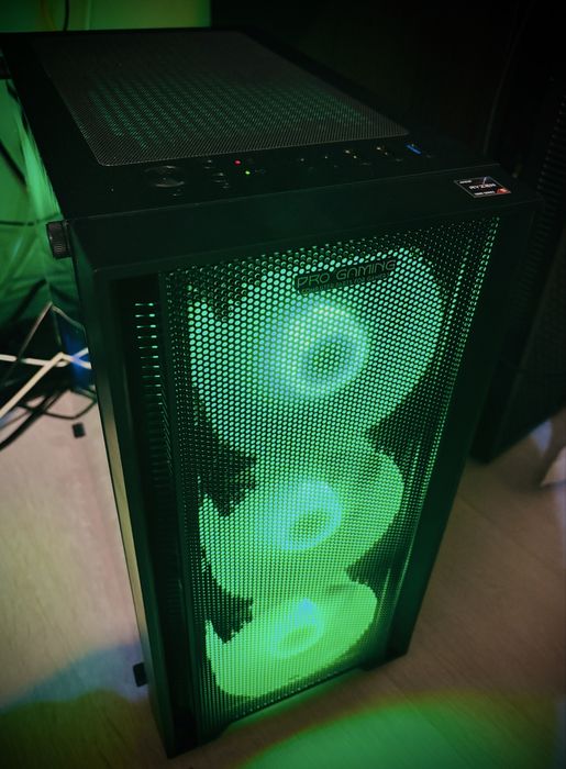 Gaming PC Ryzen 5 5500, RTX 3060 12 GB, 16 GB RAM 3600 mhz, SSD NMVe