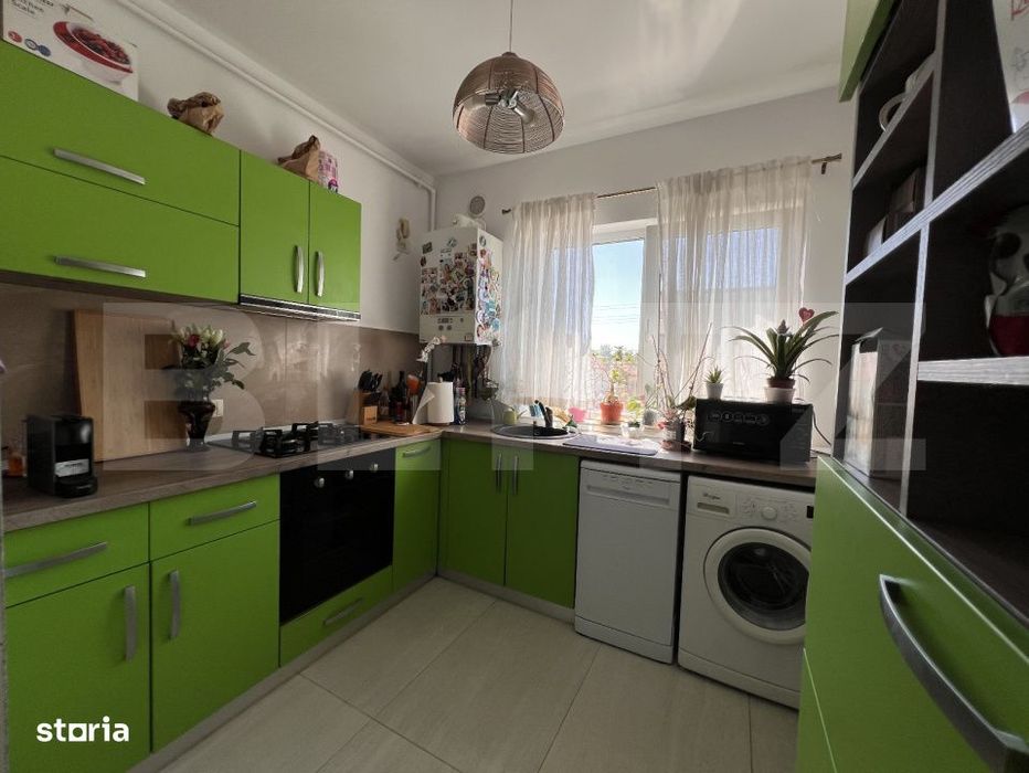 Apartament cu 3 camere, mobilat complet + 2 locuri de parcare, zona Ci