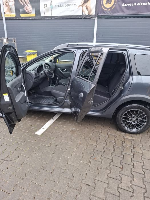 Logan MCV Stepway Prestige 2020