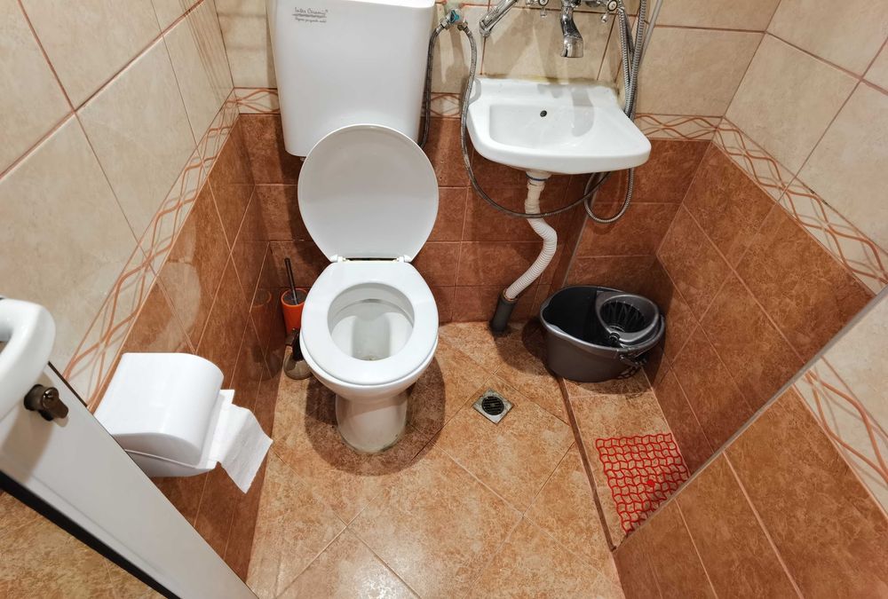 Дава се под наем Едностаен апартамент в София, Център - 10 кв.м за 204 € - Снимка #3