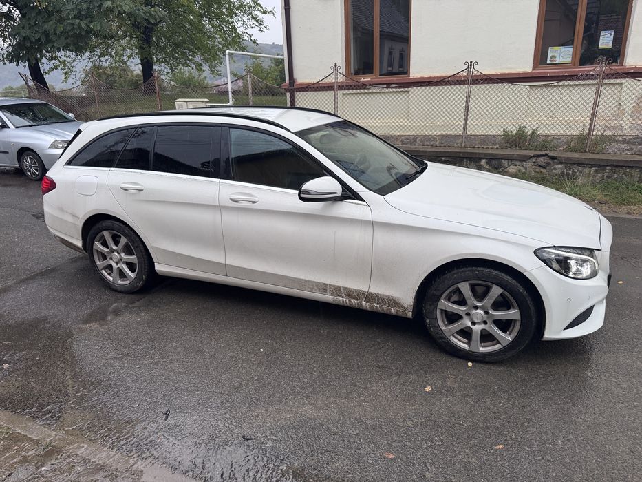 Mercedes Benz c250 4matic