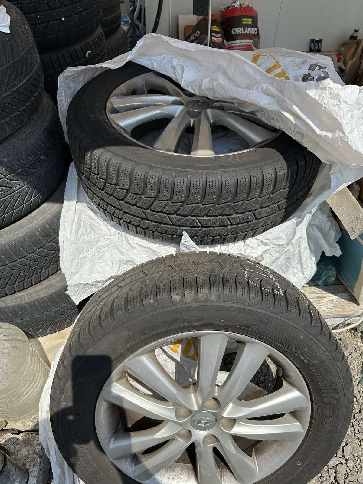 Гуми с джанти за Hyundai IX35-размер 235/55R 18