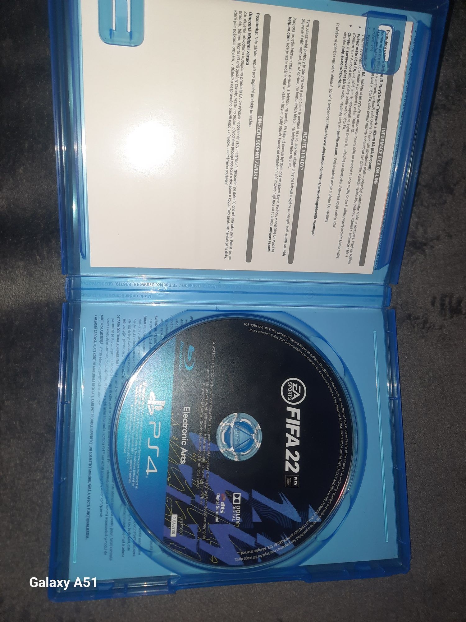 Vând FIFA 22 pentru ps4