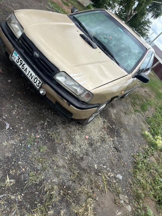 Нисан Примера седан