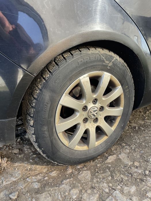 Dezmembrez golf 5 plus