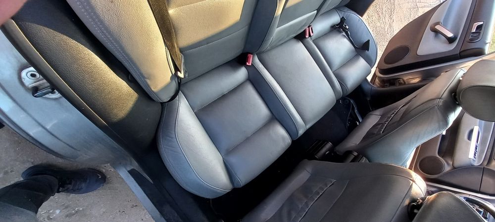 Кожен салон за голф 4