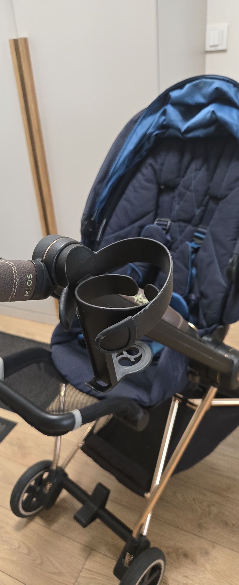 Cybex Milos rose gold+ кошче за кола Cybex Platinum